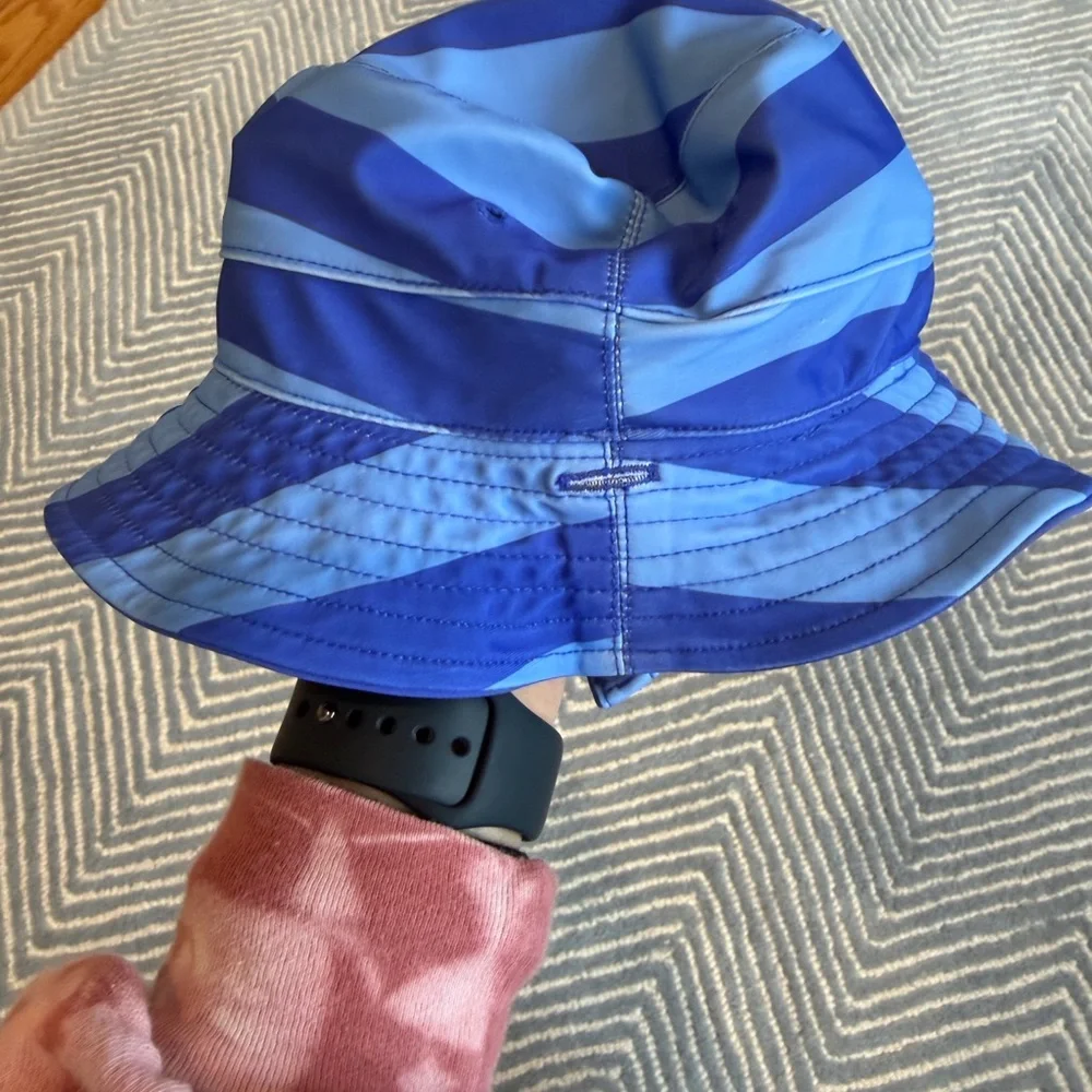 Gap Baby Rash Guard & Reversible Hat Swim Set 18-24 Months